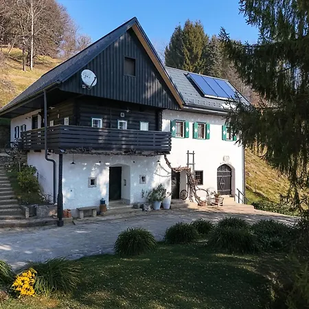 Holiday home Winzerhaus Vochera 4 *