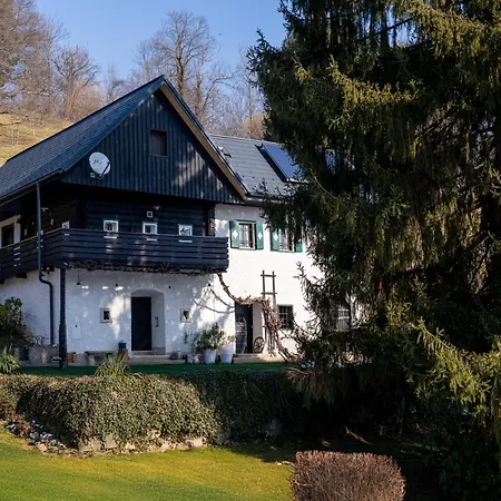 Winzerhaus Vochera 4